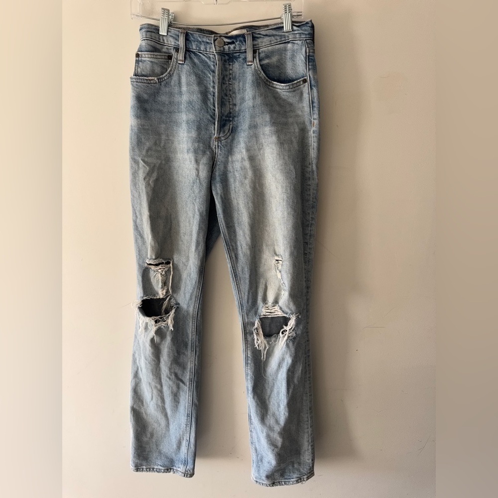 Aritzia Denim Forum Light Wash The Arlo High Rise Straight Distressed Jeans